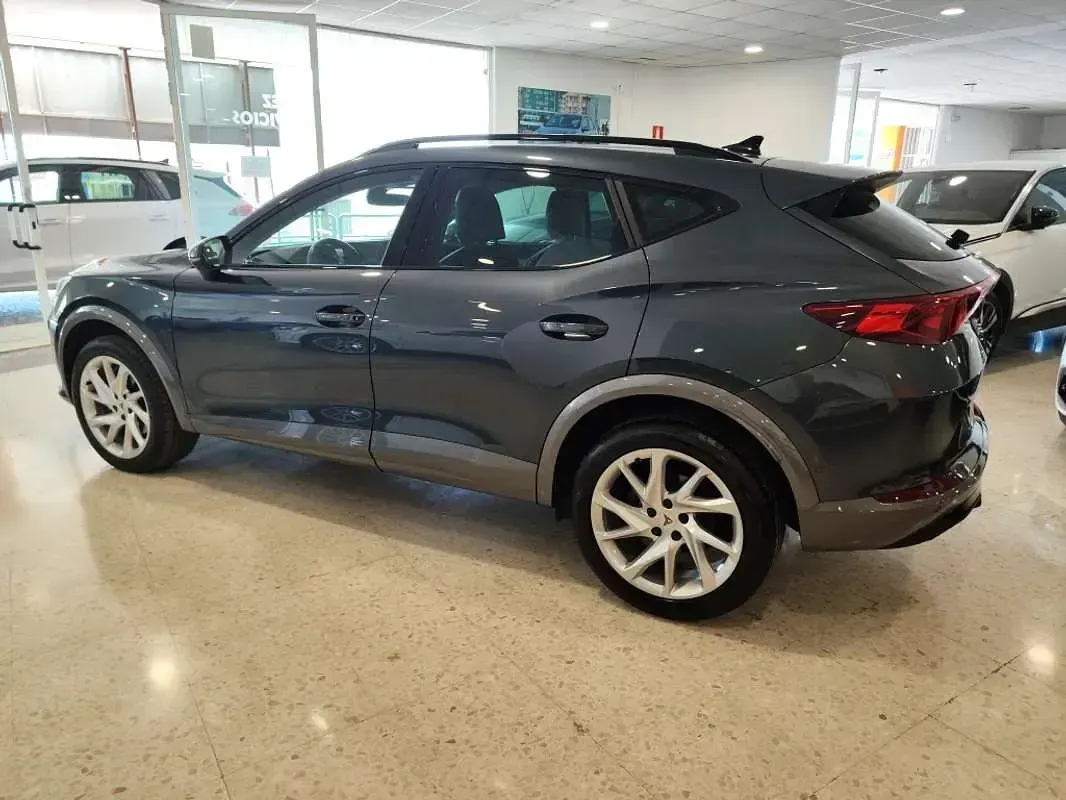 Usado Cupra Formentor 150 CV (110 kW) 2023 Gris SUV