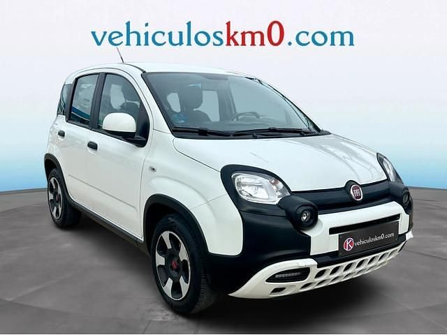 Usado Fiat Panda Cross Cross 70 CV (51 kW) 2022 Blanco Utilitario