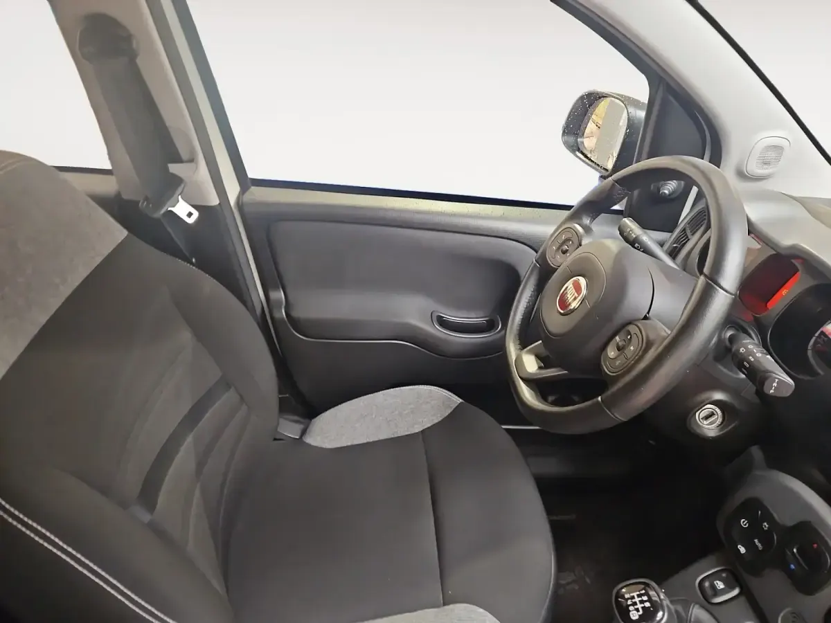Usado Fiat Panda City Life 70 CV (51 kW) 2021 Blanco Utilitario