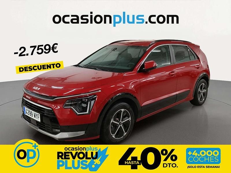 Usado Kia Niro 129 CV (94 kW) 2025 Rojo SUV