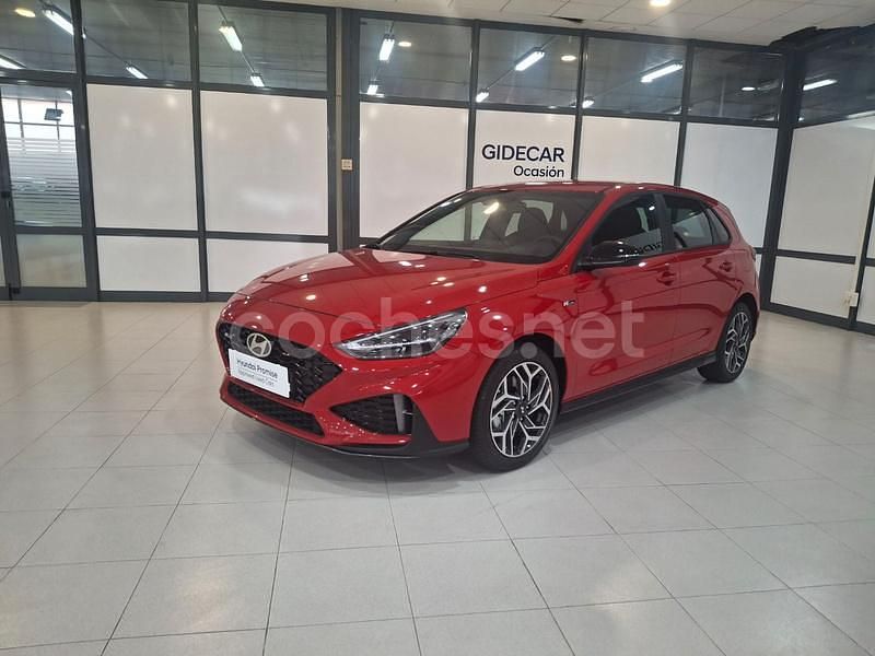 Rojo Nuevo 2025 Hyundai i30 N Line Berlina | 21.139 € (Super precio) - Imagen 1/4