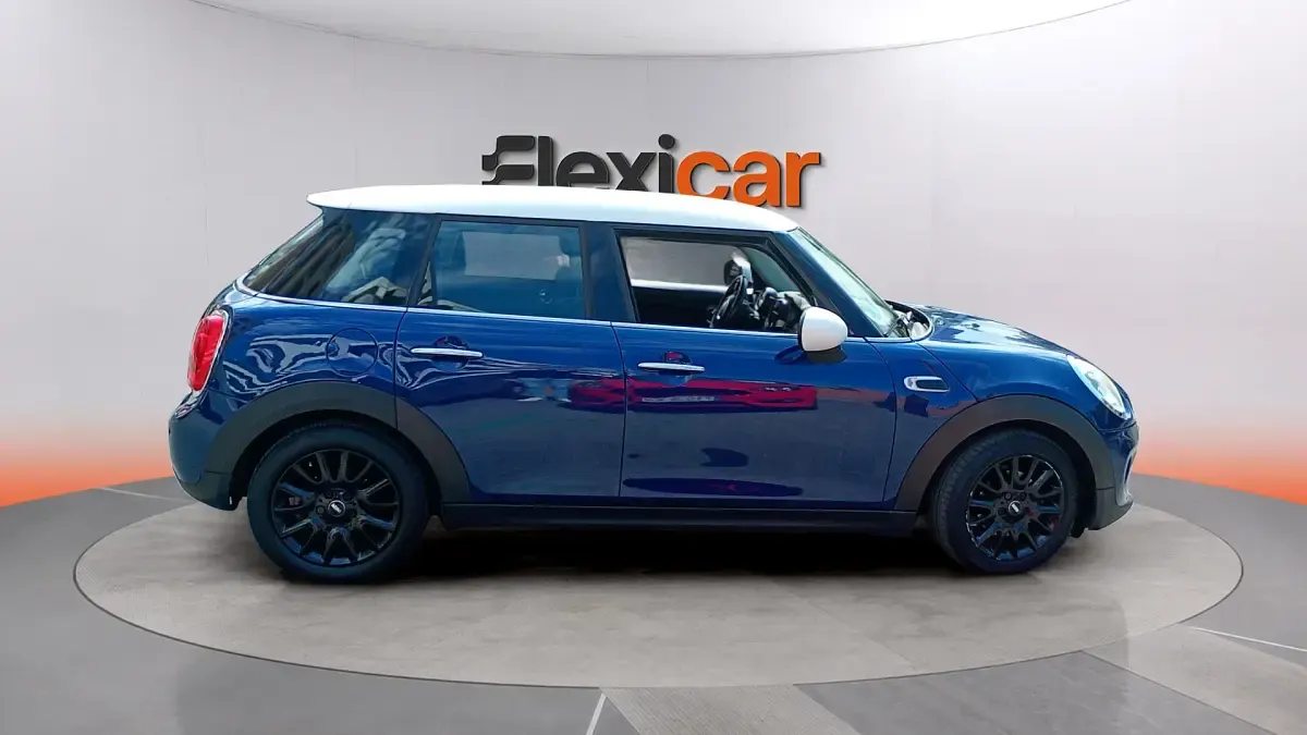 Usado Mini Cooper D 116 CV (85 kW) 2017 Azul Utilitario