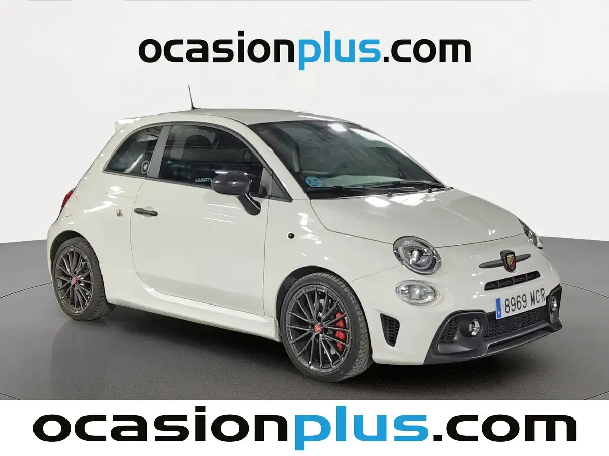 Usado Abarth 695 180 CV (132 kW) 2022 Blanco Utilitario
