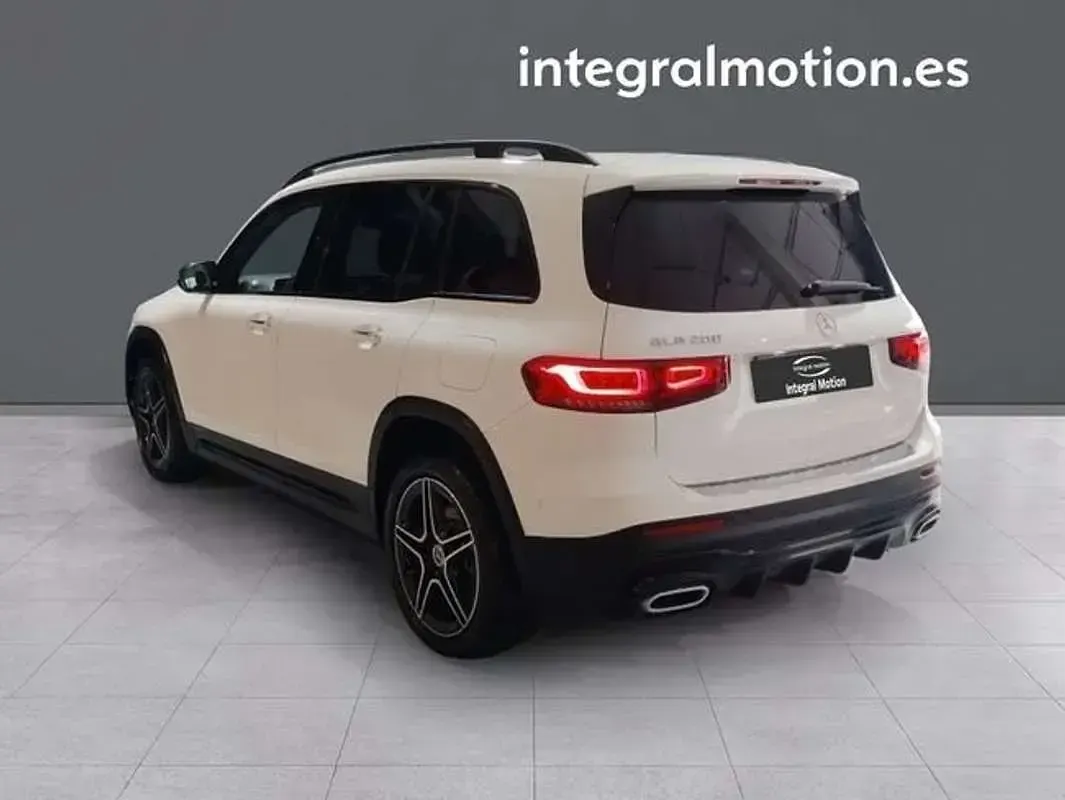 Usado Mercedes GLB200 163 CV (119 kW) 2020 Blanco SUV