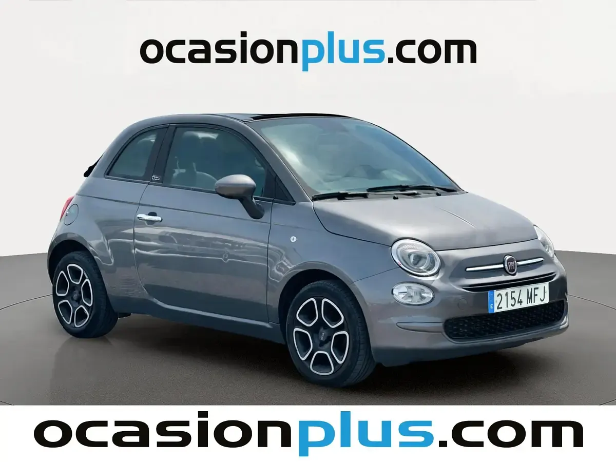 Usado Fiat 500C Club 71 CV (52 kW) 2023 Gris Descapotable