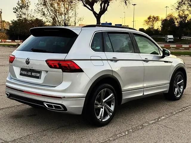 Usado VW Tiguan R-line 150 HP (110 kW) 2022 Prateado SUV