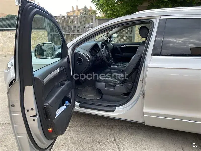 Usado Audi Q7 233 CV (171 kW) 2006 Gris / plata SUV