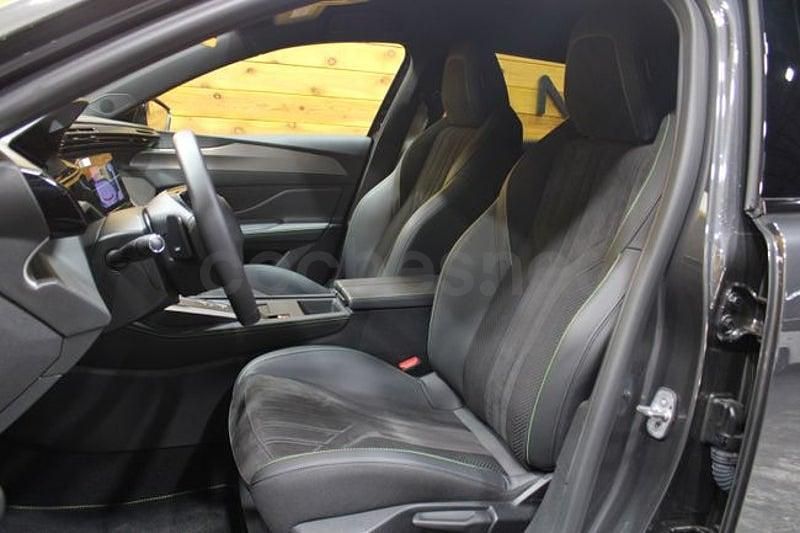 Usado Peugeot 408 GT GT 130 CV (95 kW) 2023 Gris / plata Berlina