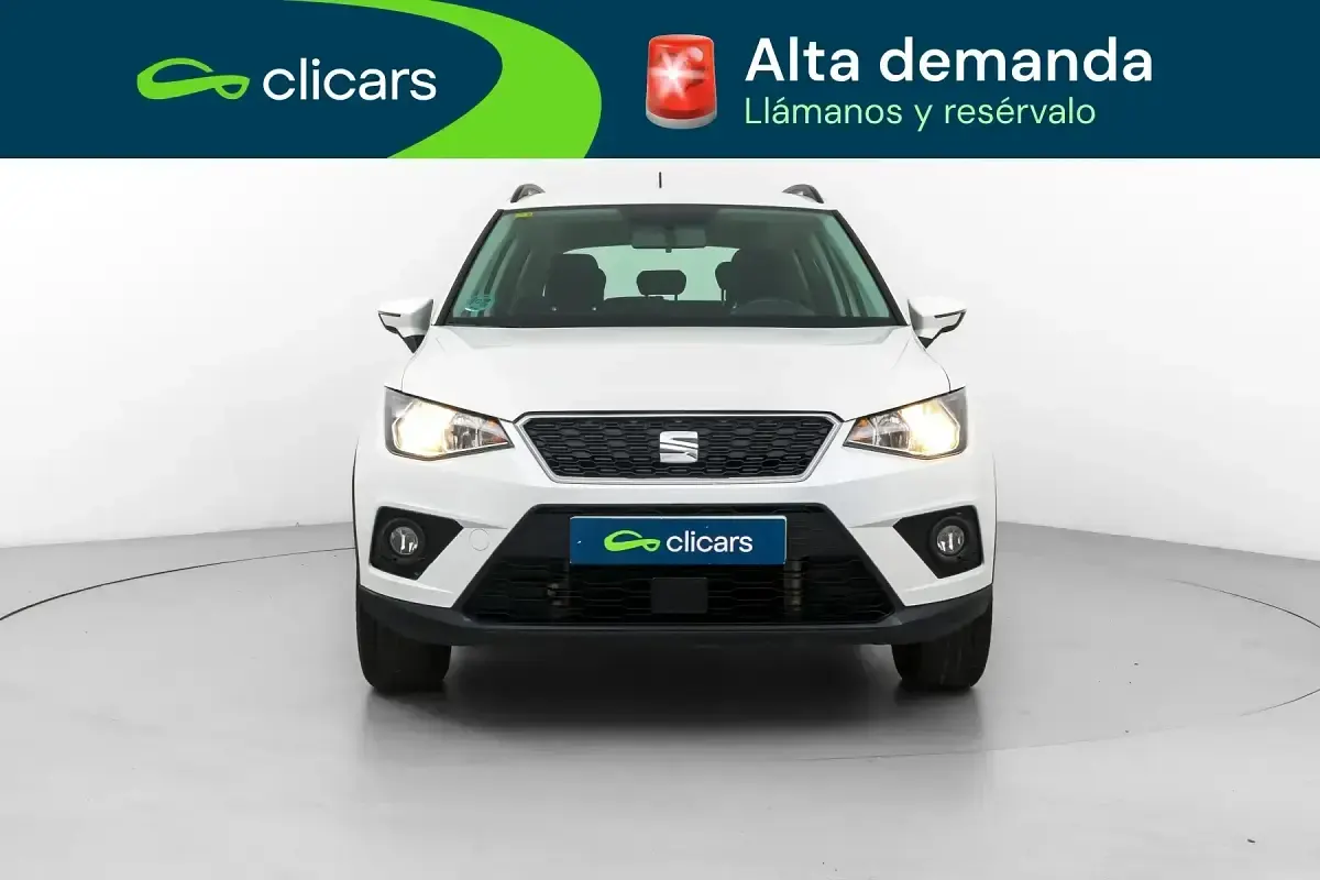 Usado Seat Arona Style 95 CV (69 kW) 2020 Blanco SUV