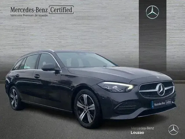 Usado Mercedes C220 200 CV (147 kW) 2025 Gris grafito