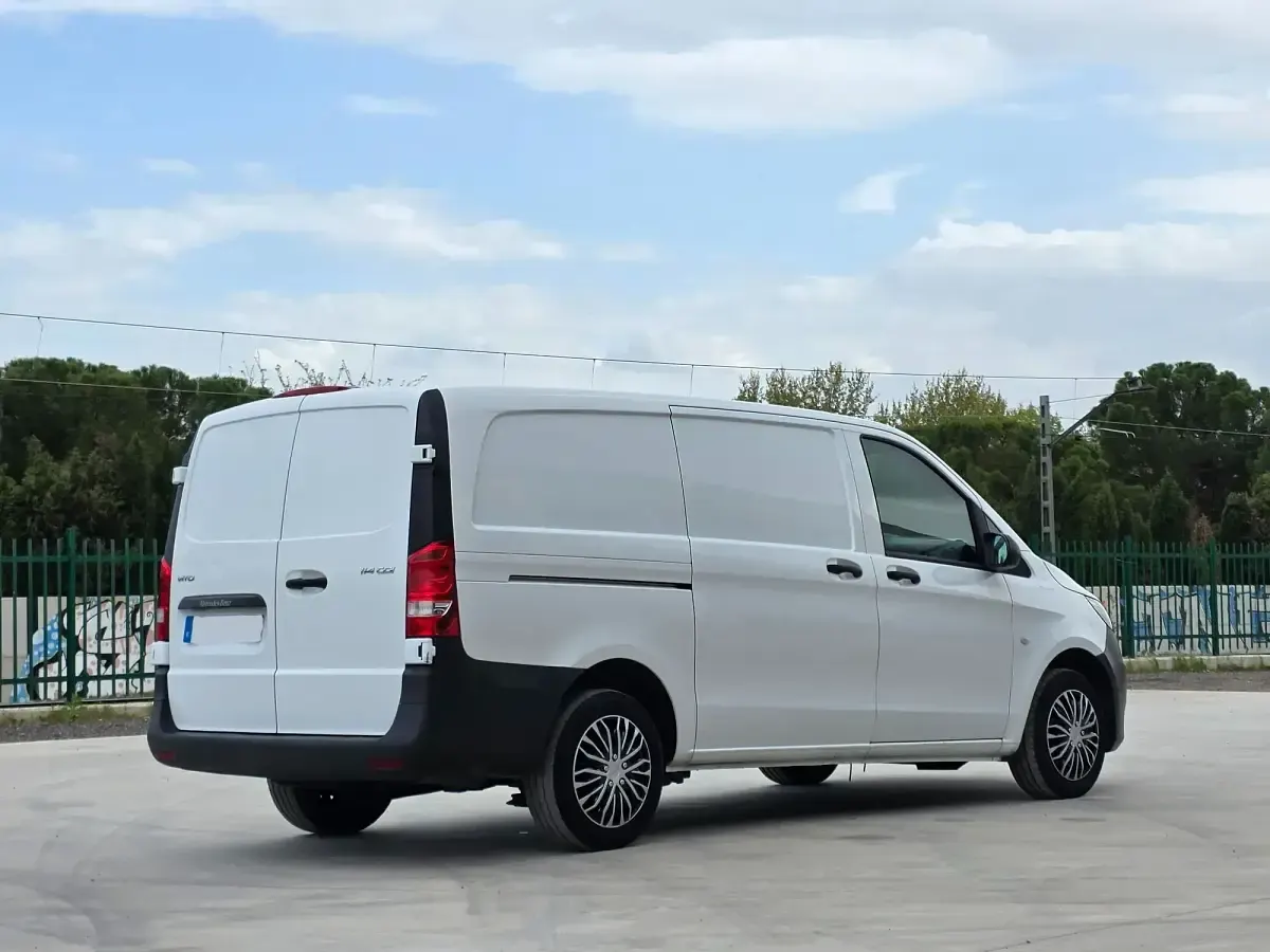 Occasion Mercedes Vito 136 PK (100 kW) 2022 Wit Van