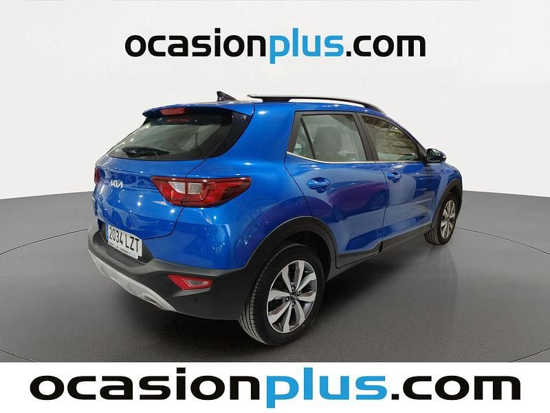 Usado Kia Stonic 84 CV (61 kW) 2022 Azul SUV