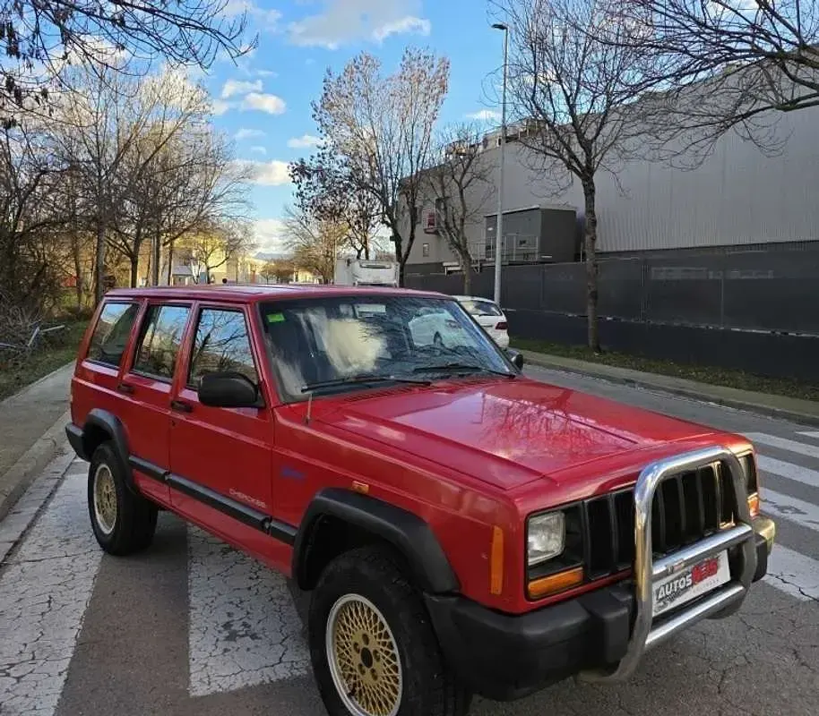 Usado Jeep Cherokee Sport 114 CV (83 kW) 1998 Rojo SUV