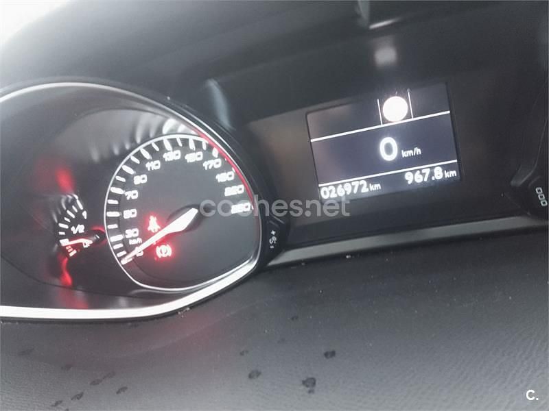 Gris / plata Usado 2018 Peugeot 308 Style Familiar | 11.500 € (Precio justo) - Imagen 1/4