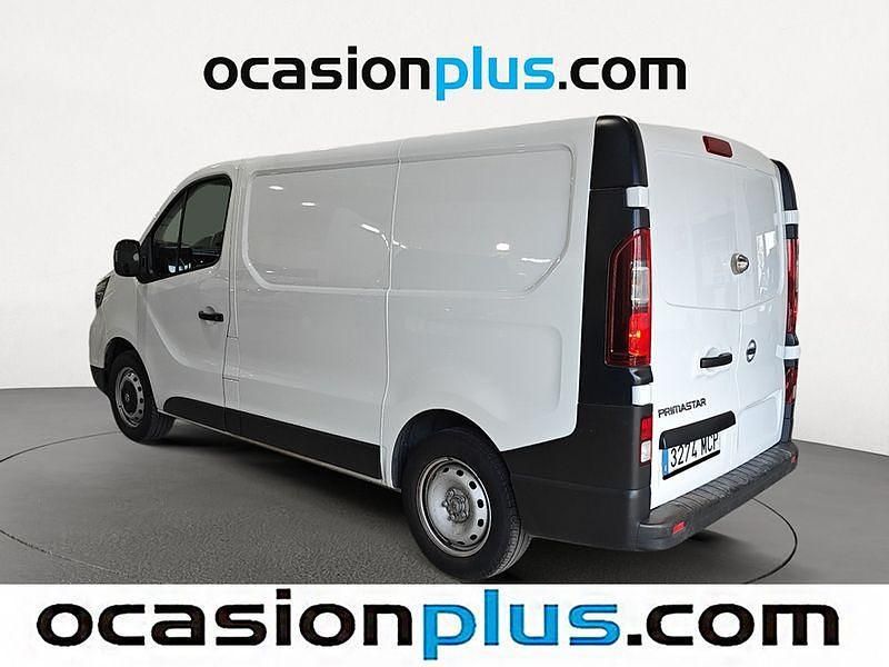 Usado Nissan Primastar Comfort 110 CV (80 kW) 2022 Blanco Monovolumen