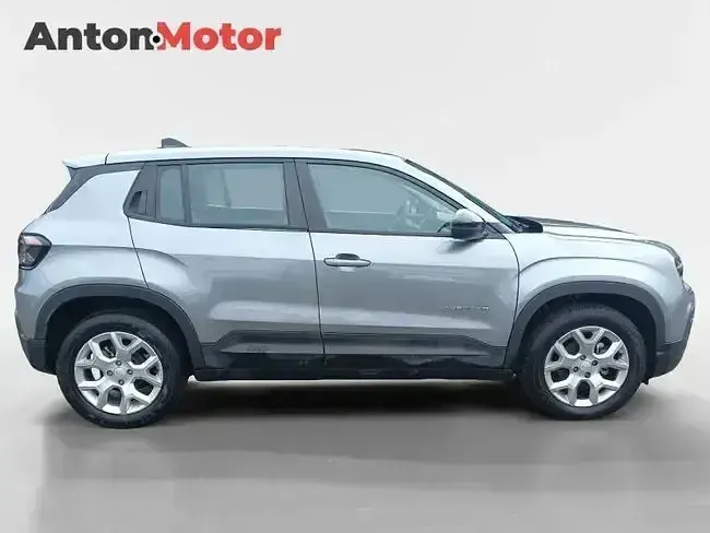 Usado Jeep Avenger Altitude 100 CV (73 kW) 2024 Gris SUV
