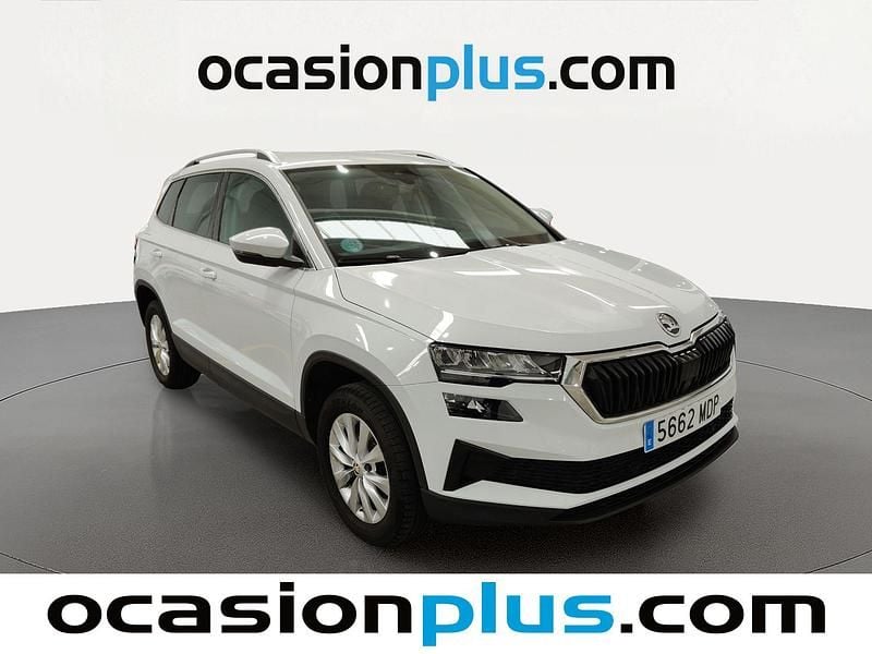 Usado Skoda Karoq Ambition 116 CV (85 kW) 2023 Blanco SUV