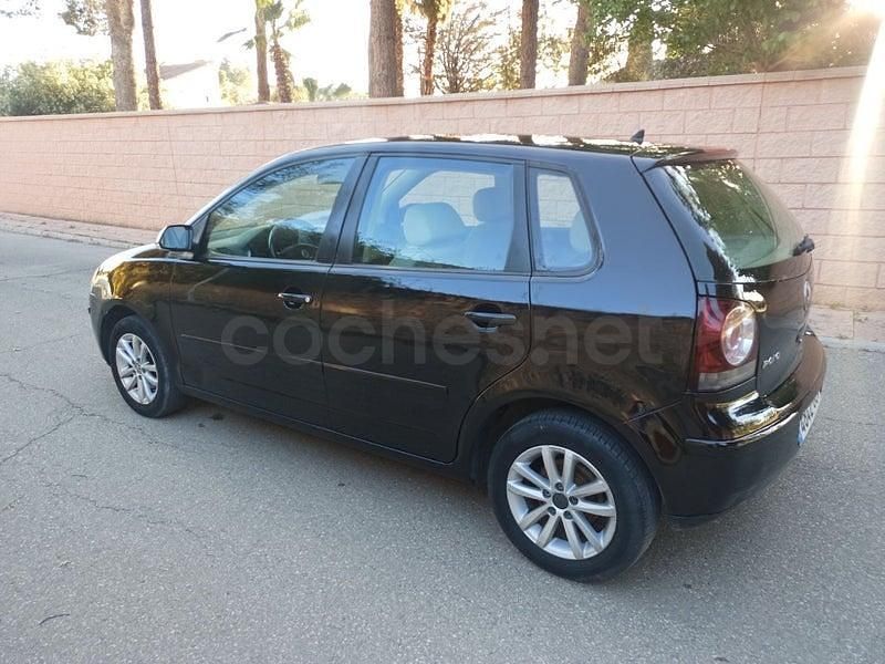 Usado VW Polo Edition 80 CV (58 kW) 2008 Negro Utilitario
