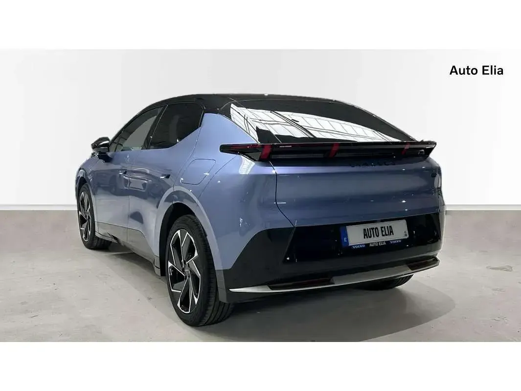 Usado Lynk & Co 02 200 kW (272 CV) 2025 Azul SUV