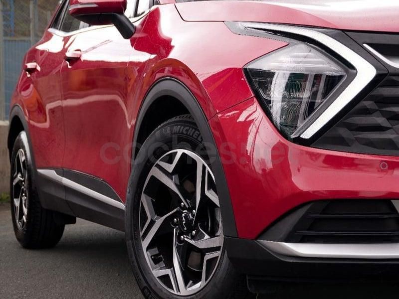 Usado Kia Sportage 150 CV (110 kW) 2023 Rojo SUV