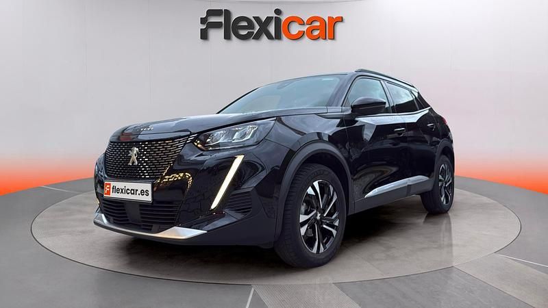 Usado Peugeot 2008 Allure 101 CV (74 kW) 2023 Negro SUV