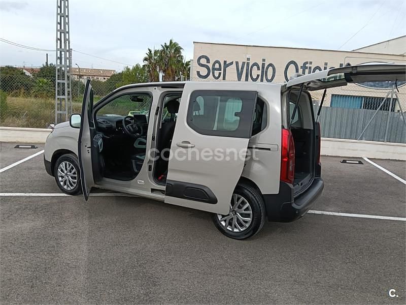 Gris / plata Usado 2021 Citroën Berlingo Feel Monovolumen | 15.800 € (Un poco caro) - Imagen 1/4