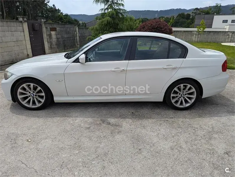 Usado BMW 320 177 CV (130 kW) 2010 Blanco Berlina