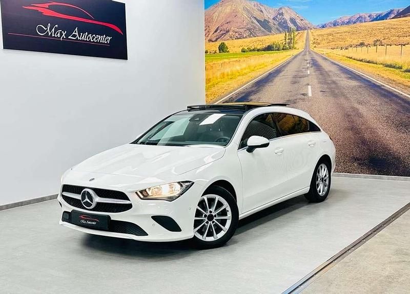 Usado Mercedes CLA200 Shooting Brake 150 CV (110 kW) 2019 Blanco Familiar