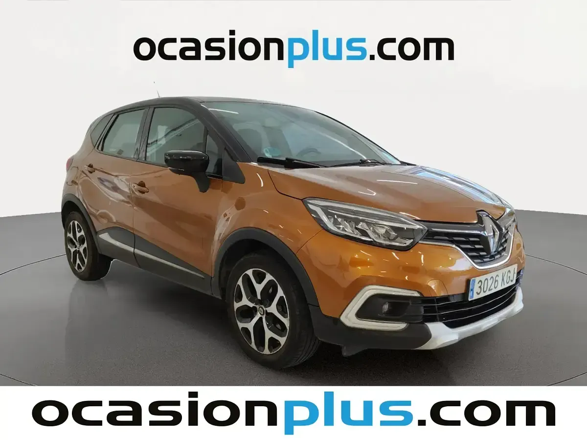 Usado Renault Captur Zen 120 CV (88 kW) 2017 Naranja SUV