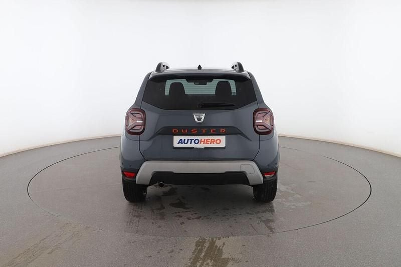 Usado Dacia Duster Extreme 131 CV (96 kW) 2022 Gris SUV