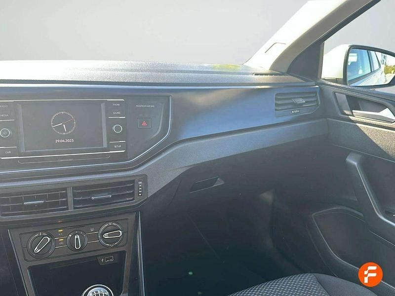 Usado VW Polo Edition 80 CV (58 kW) 2019 Blanco Berlina