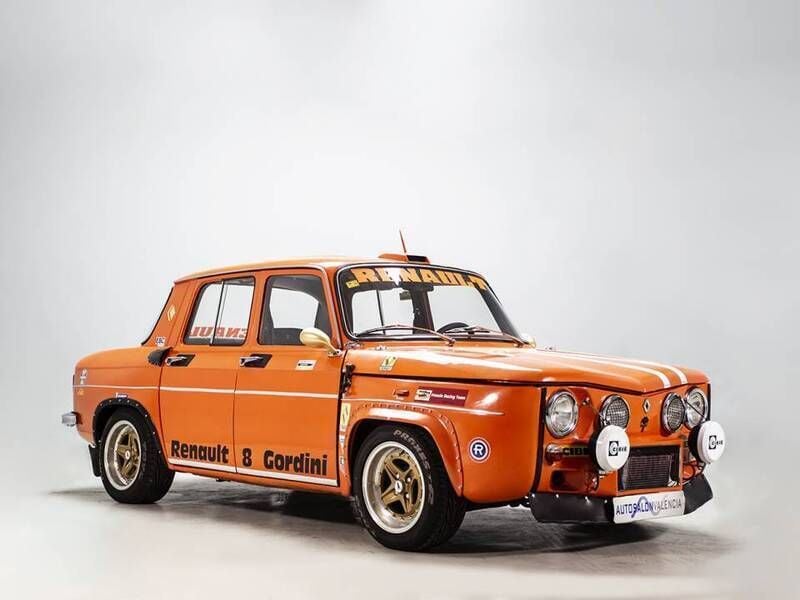 Usado Renault R8 88 CV (64 kW) 1975 Naranjado Berlina