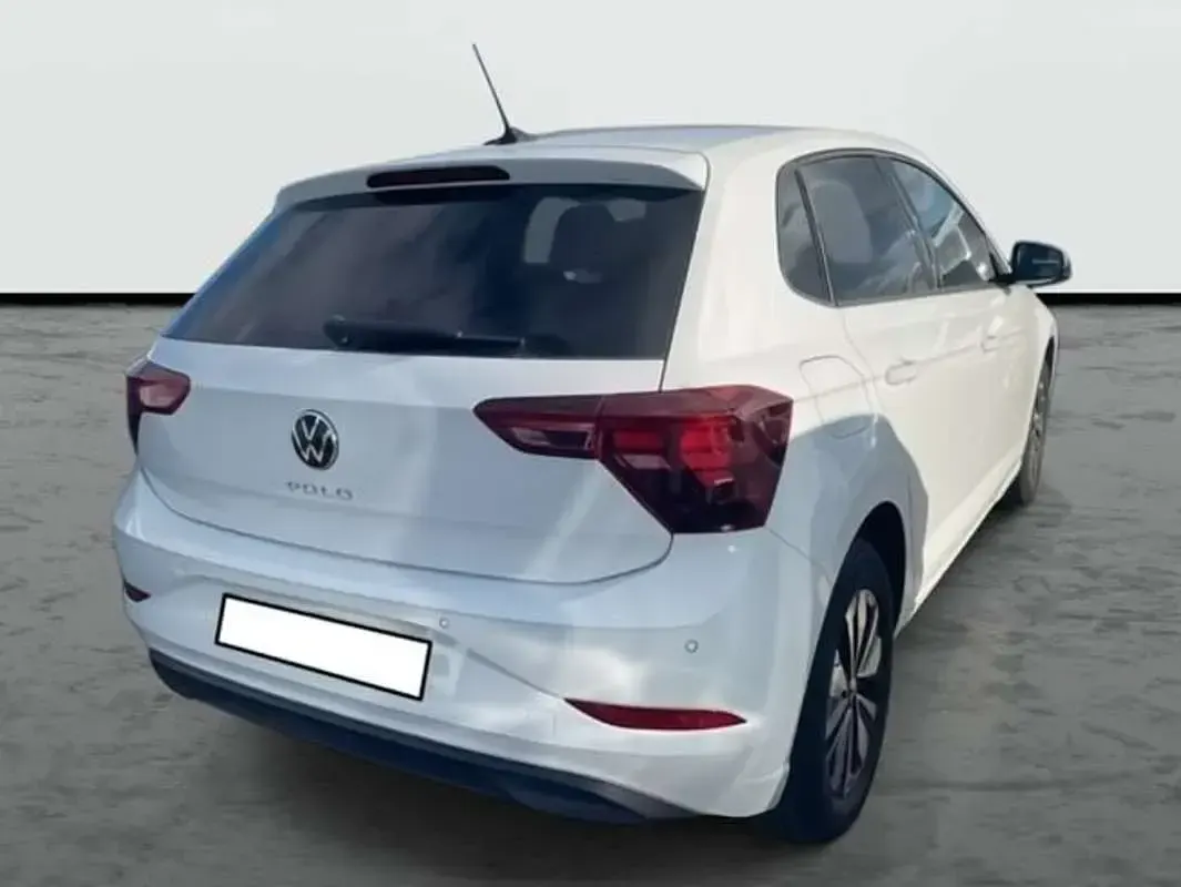 Usado VW Polo 95 CV (69 kW) 2024 Blanco Utilitario