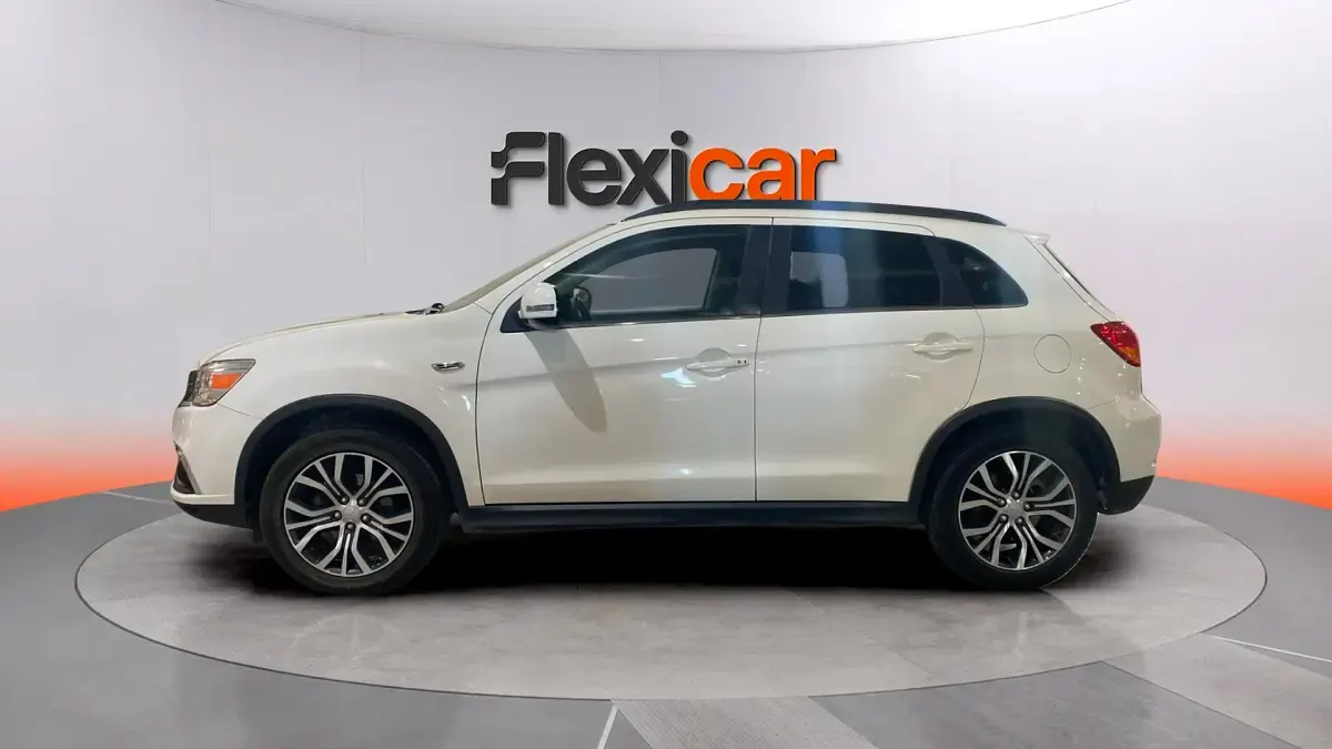 Usado Mitsubishi ASX Motion 114 CV (83 kW) 2018 Blanco SUV
