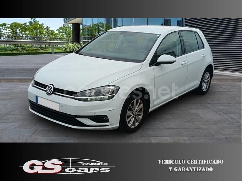 Blanco Usado 2019 VW Golf Edition Berlina | 17.500 € (Precio justo) - Imagen 1/4