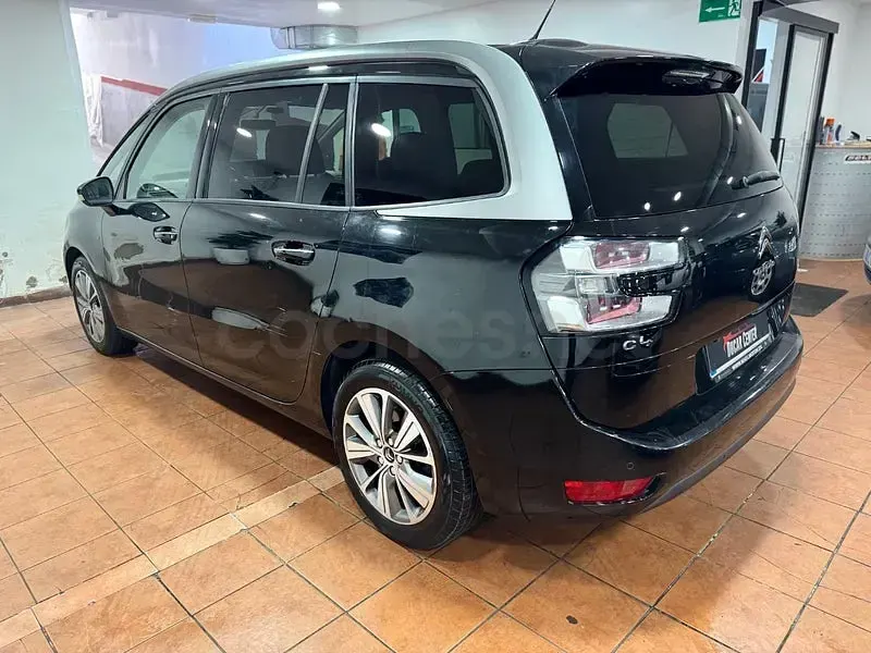 Usado Citroën Grand C4 Picasso Exclusive 156 CV (114 kW) 2015 Negro Monovolumen