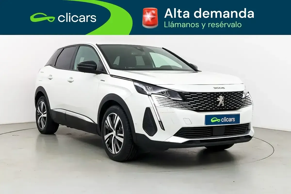 Usado Peugeot 3008 Allure 180 CV (132 kW) 2023 Blanco SUV