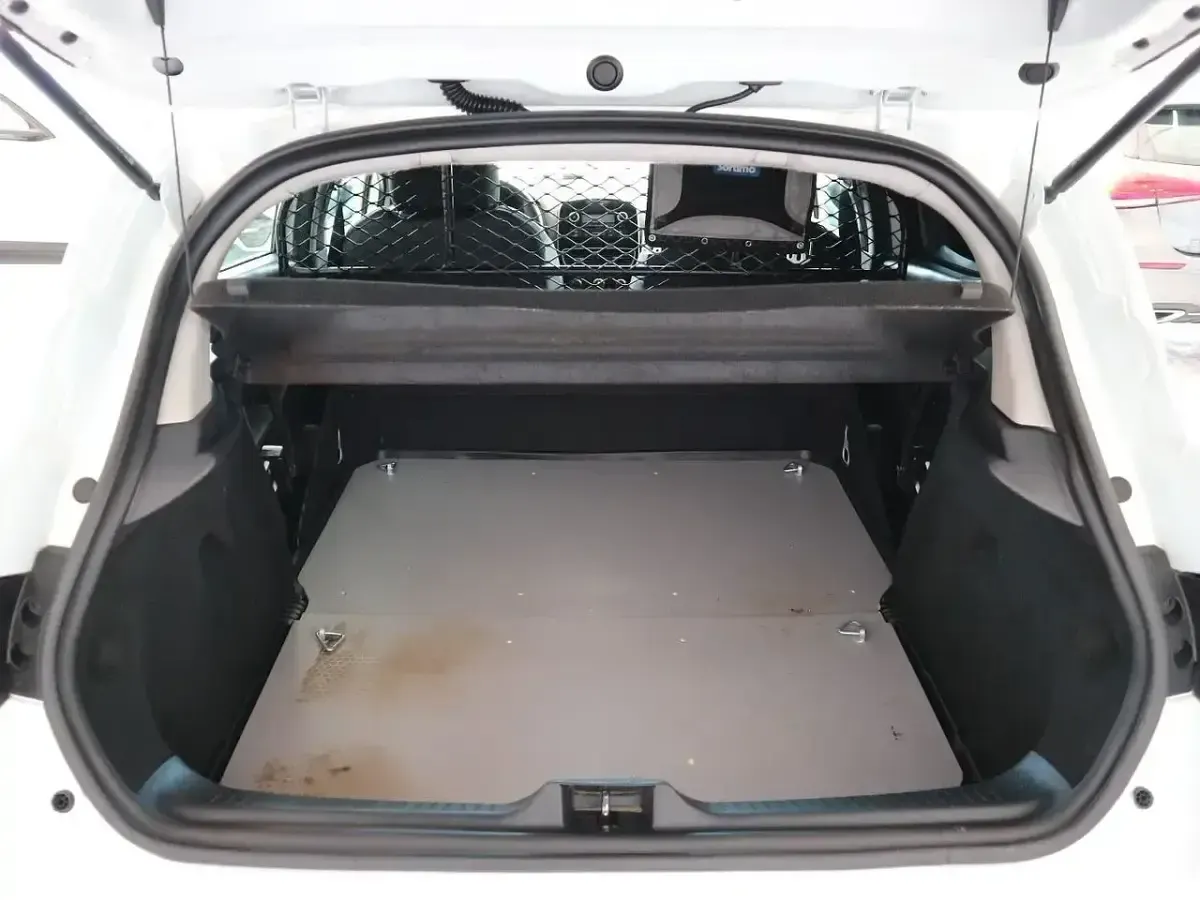 Usado Renault Clio 90 CV (66 kW) 2019 Blanco
