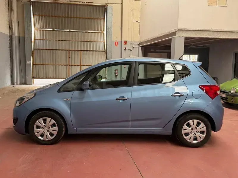 Usado Hyundai ix20 Classic 90 CV (66 kW) 2012 Azul Utilitario