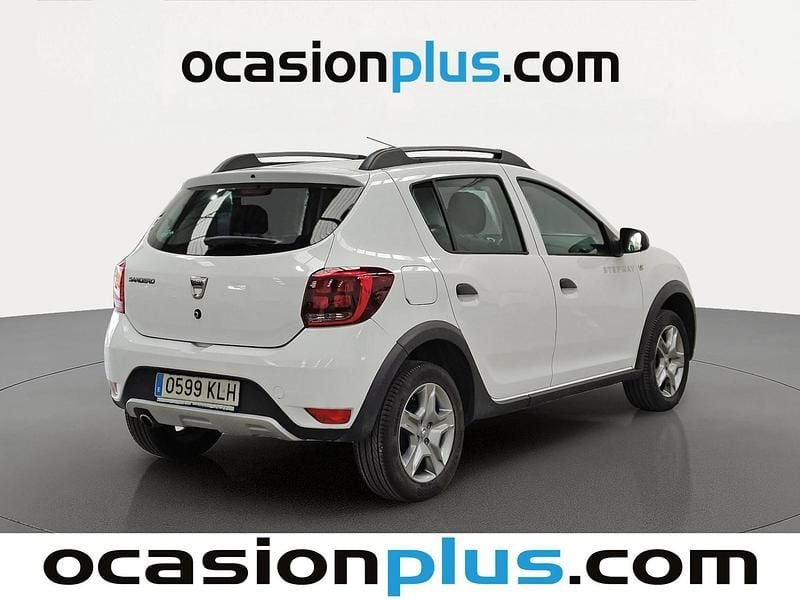 Usado Dacia Sandero Stepway 90 CV (66 kW) 2018 Blanco Utilitario