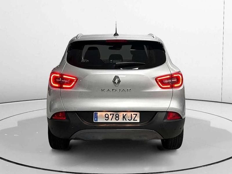 Usado Renault Kadjar Zen 132 CV (97 kW) 2018 Gris SUV