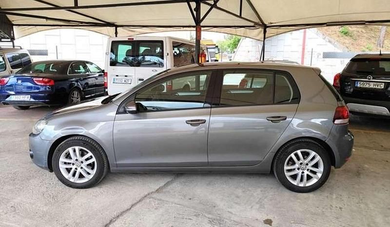 Usado VW Golf VI Advance 122 CV (89 kW) 2011 Gris / plata Utilitario