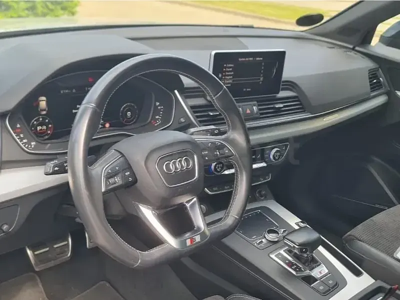 Usado Audi SQ5 347 CV (255 kW) 2020 Gris / plata SUV