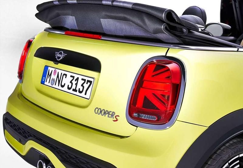 Usado Mini Cooper Cabriolet 136 CV (100 kW) 2024 Blanco Descapotable