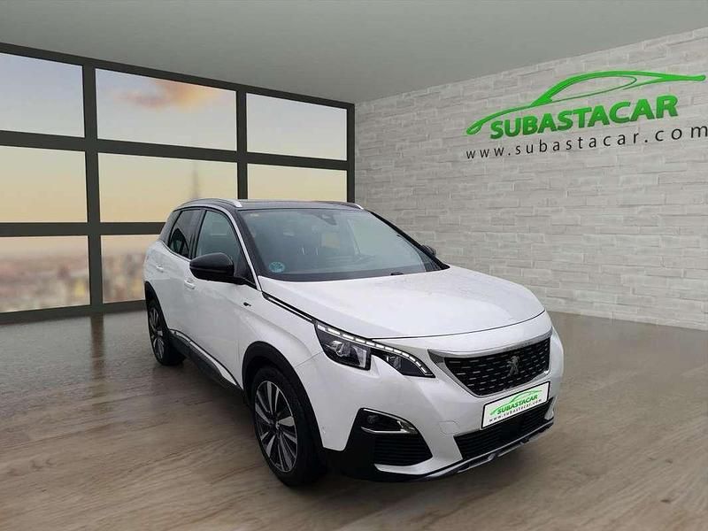 Usado Peugeot 3008 GT 181 CV (133 kW) 2020 Blanco SUV