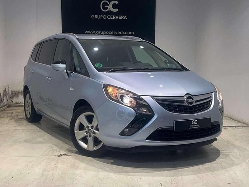 Usado Opel Zafira Selective 120 CV (88 kW) 2016 Plateado Monovolumen