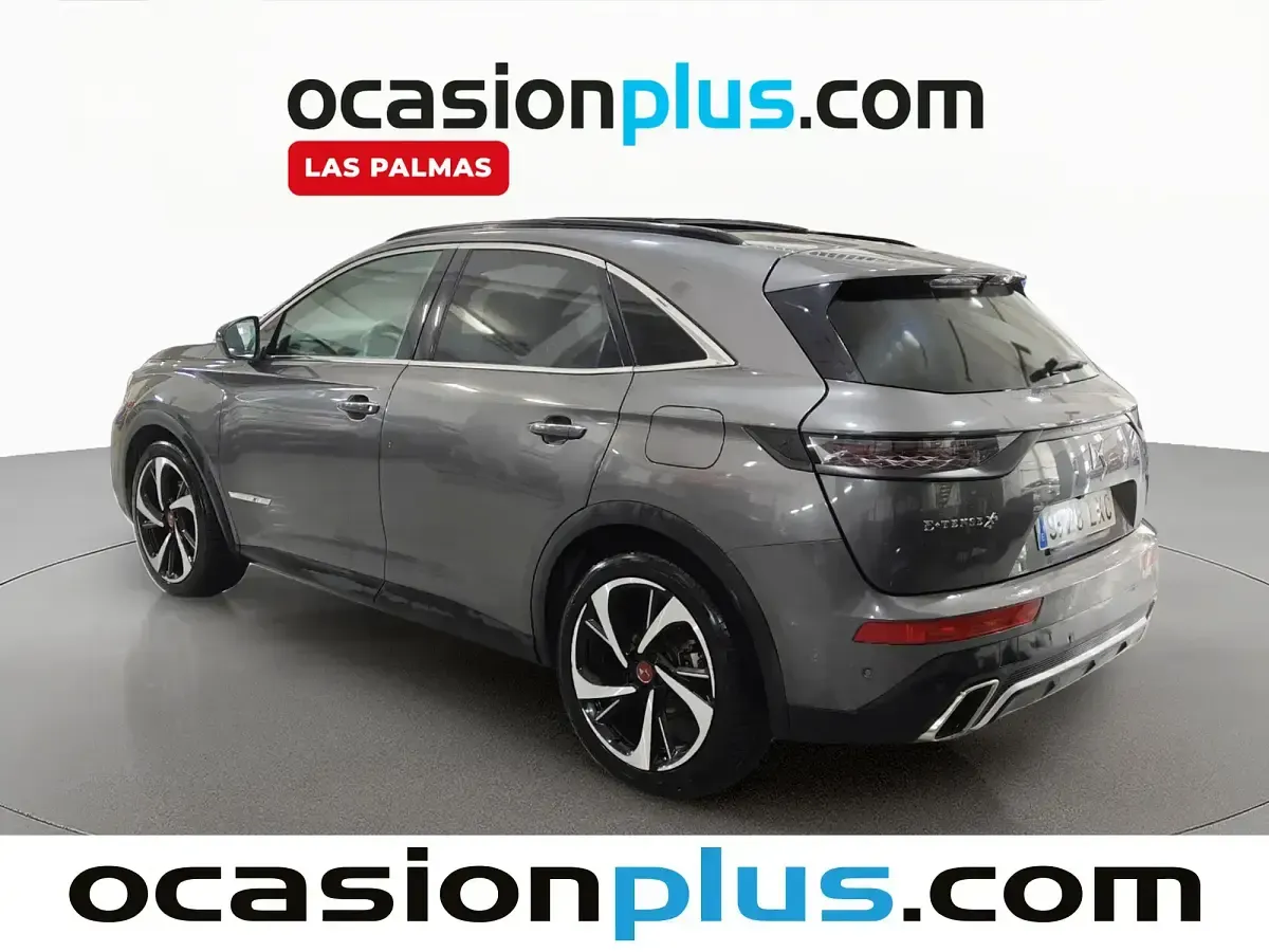 Käytetty DS Automobiles DS7 Crossback Performance Line Plus 300 HP (220 kW) 2022 Harmaa Katumaasturi