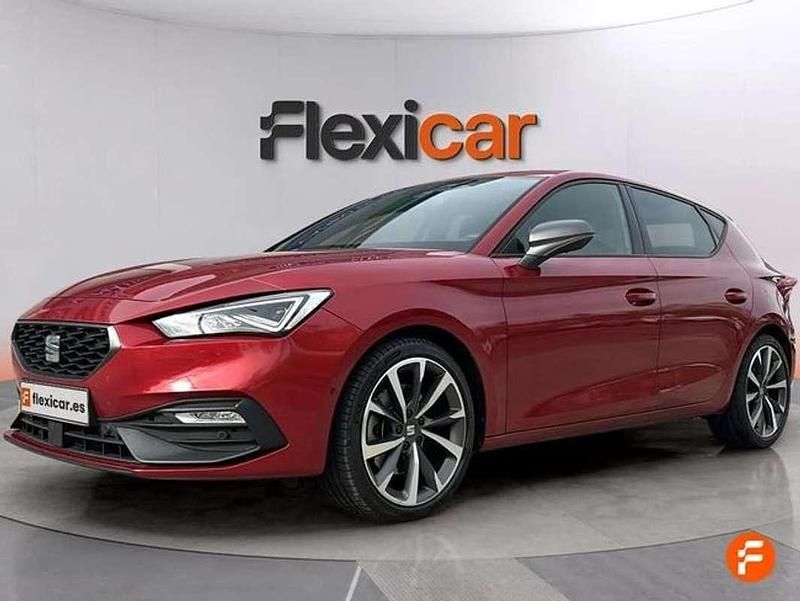 Käytetty Seat Leon FR 150 HP (110 kW) 2020 Punainen Sedan