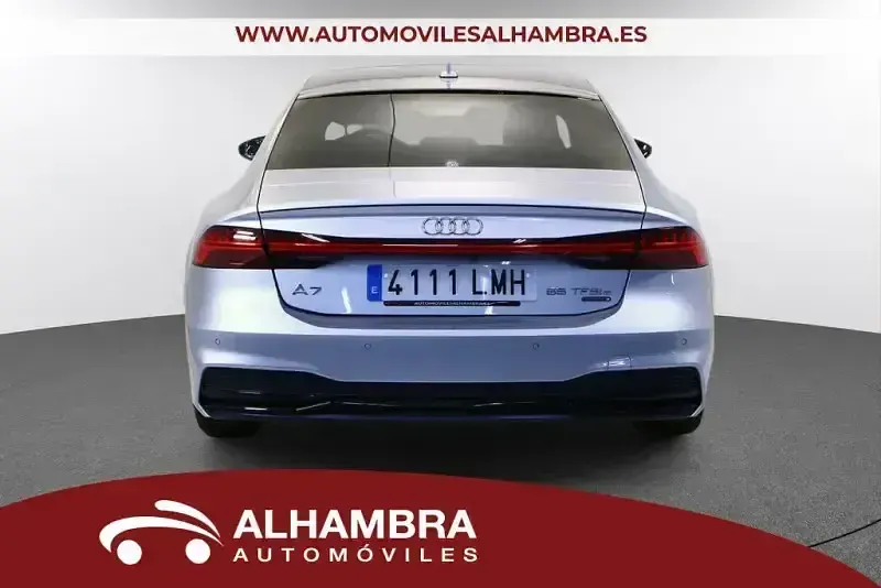 Usado Audi A7 Sportback Ambiente 367 CV (269 kW) 2021 Gris Utilitario