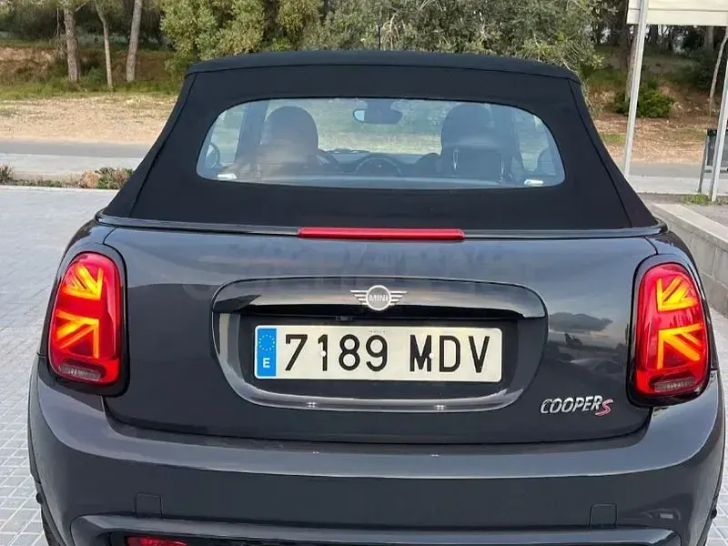Usado Mini Cooper S Cabriolet 192 CV (141 kW) 2020 Gris / plata Descapotable